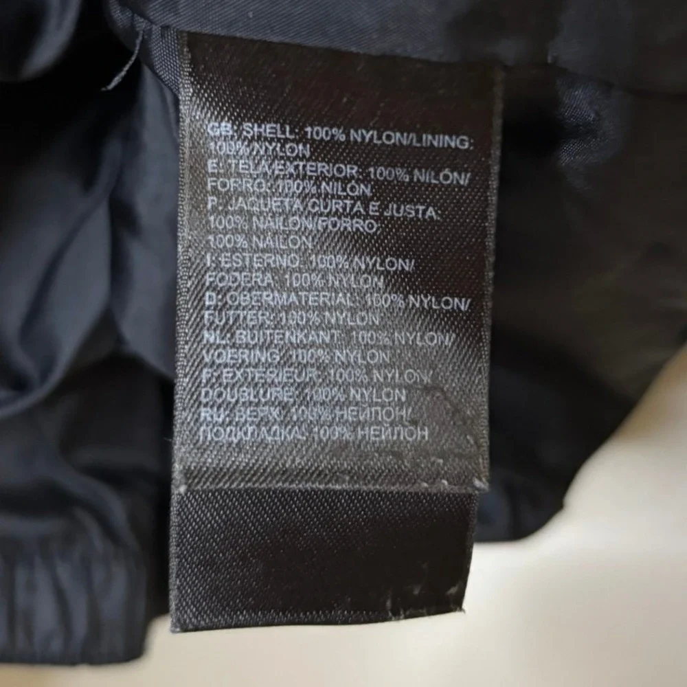 The North Face HyVent Black Waterproof Hooded Rain Jacket Mens XL Skier Shell